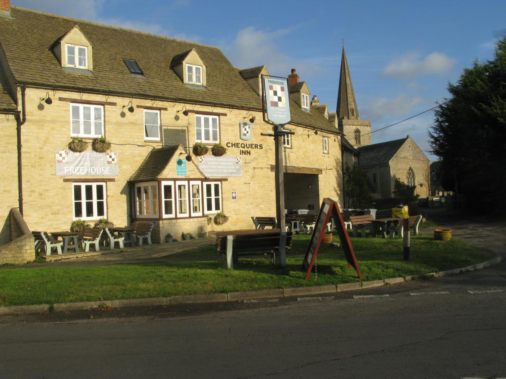 The Chequers Inn Cassington Eksteriør billede