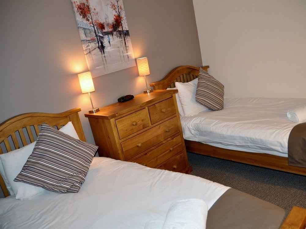 The Chequers Inn Cassington Eksteriør billede
