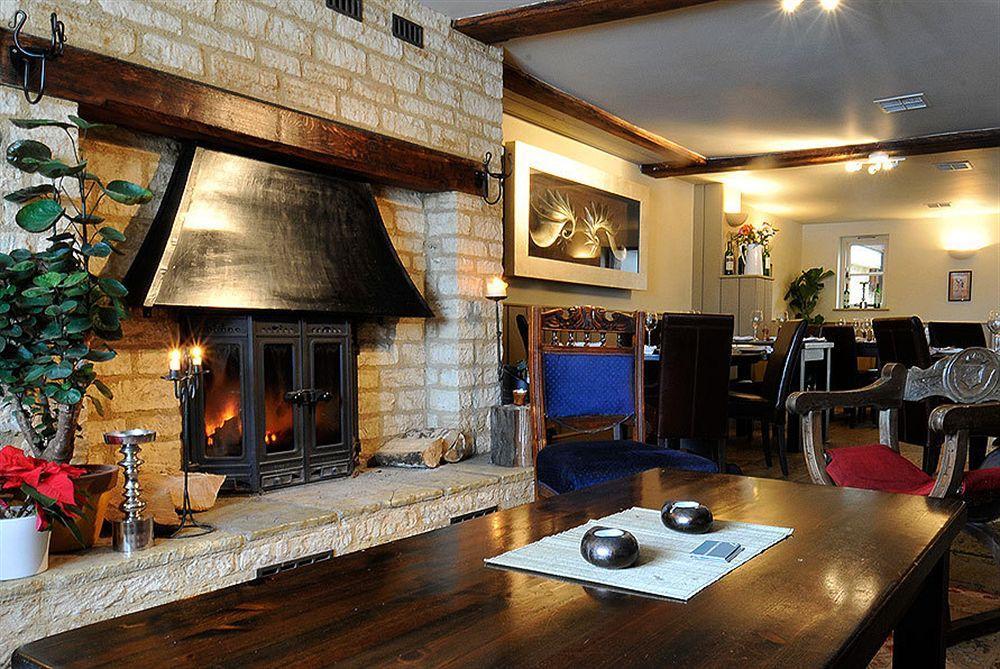 The Chequers Inn Cassington Eksteriør billede