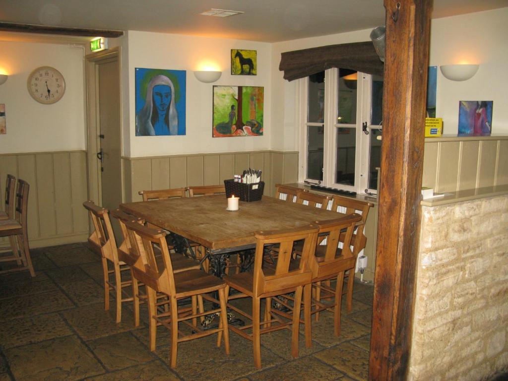 The Chequers Inn Cassington Eksteriør billede